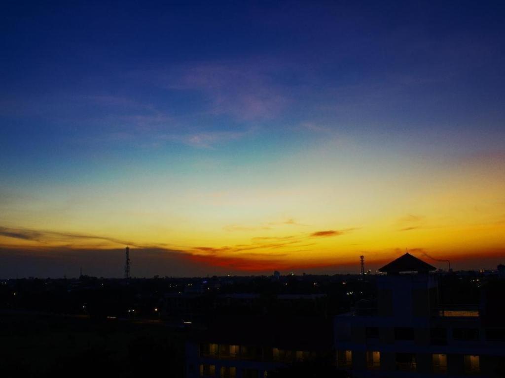 Ingtara Hotel Khon Kaen Exterior photo