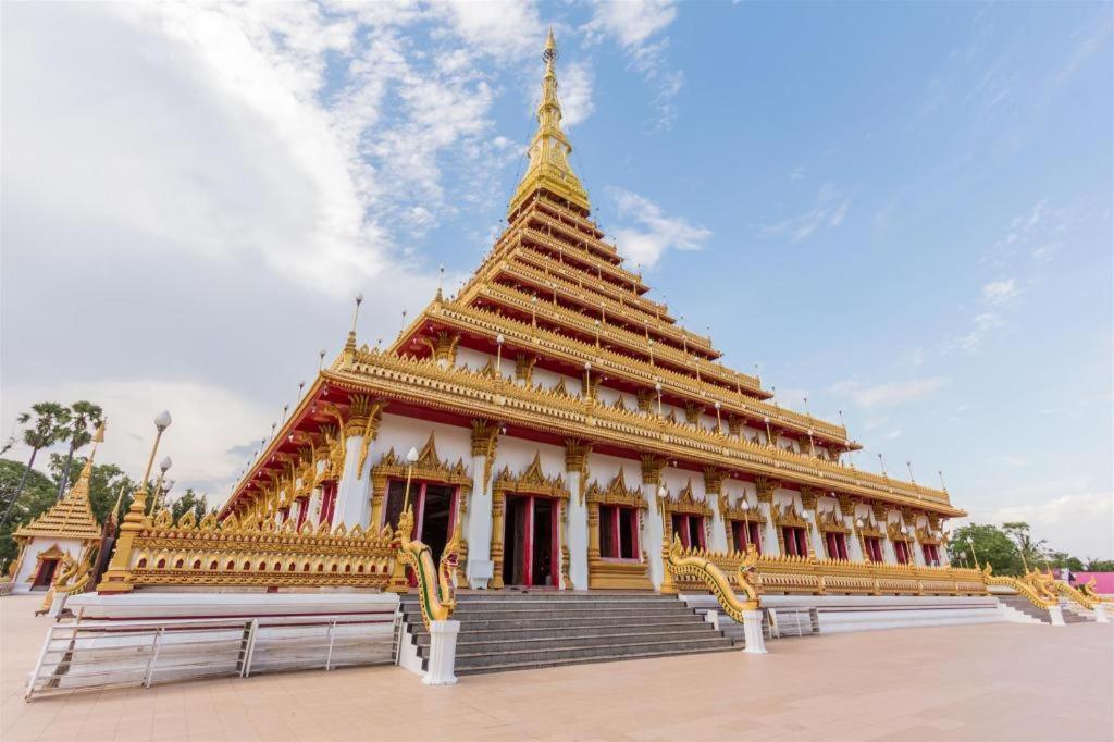 Ingtara Hotel Khon Kaen Exterior photo