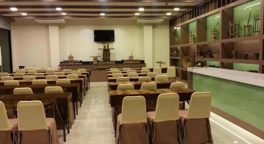 Ingtara Hotel Khon Kaen Exterior photo