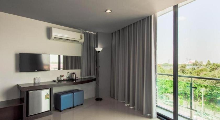 Ingtara Hotel Khon Kaen Exterior photo